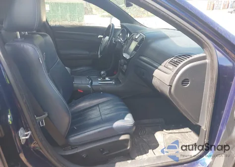 2014 Chrysler 300 300S z USA, uszkodzony, nr VIN 2C3CCABG7EH281483